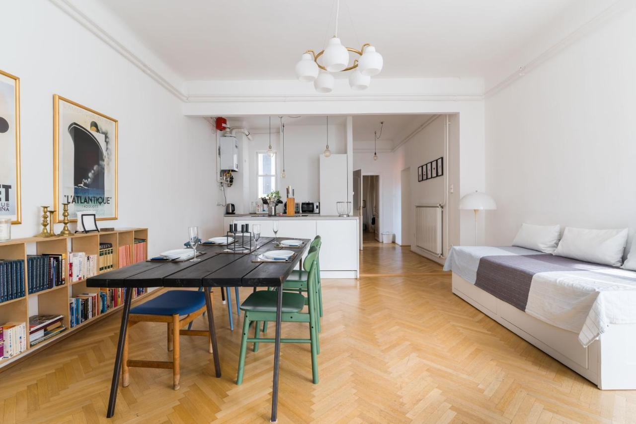 Klauzal W/3 Bedrooms, French Balcony Apartament Budapeszt