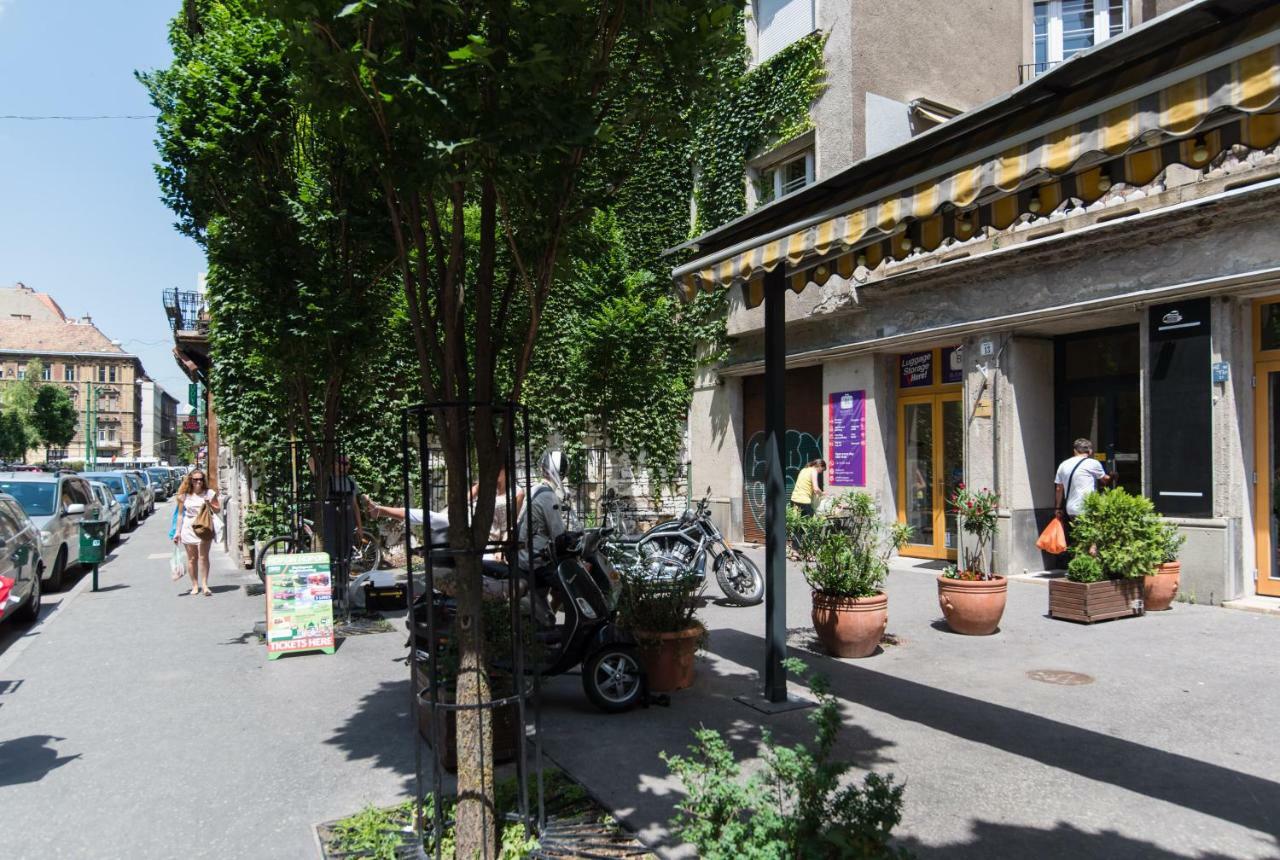 Klauzal W/3 Bedrooms, French Balcony Apartament *