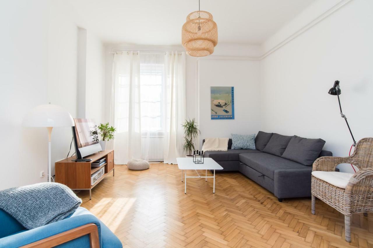 Klauzal W/3 Bedrooms, French Balcony Budapeszt